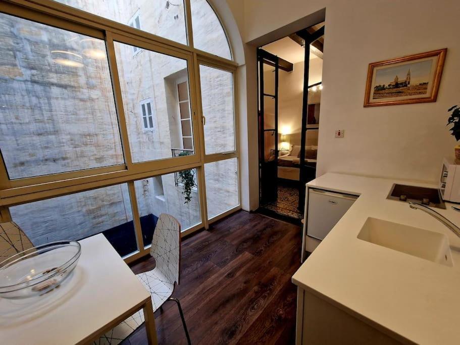 איל-פוריאנה Grand House Of Character Valletta מראה חיצוני תמונה